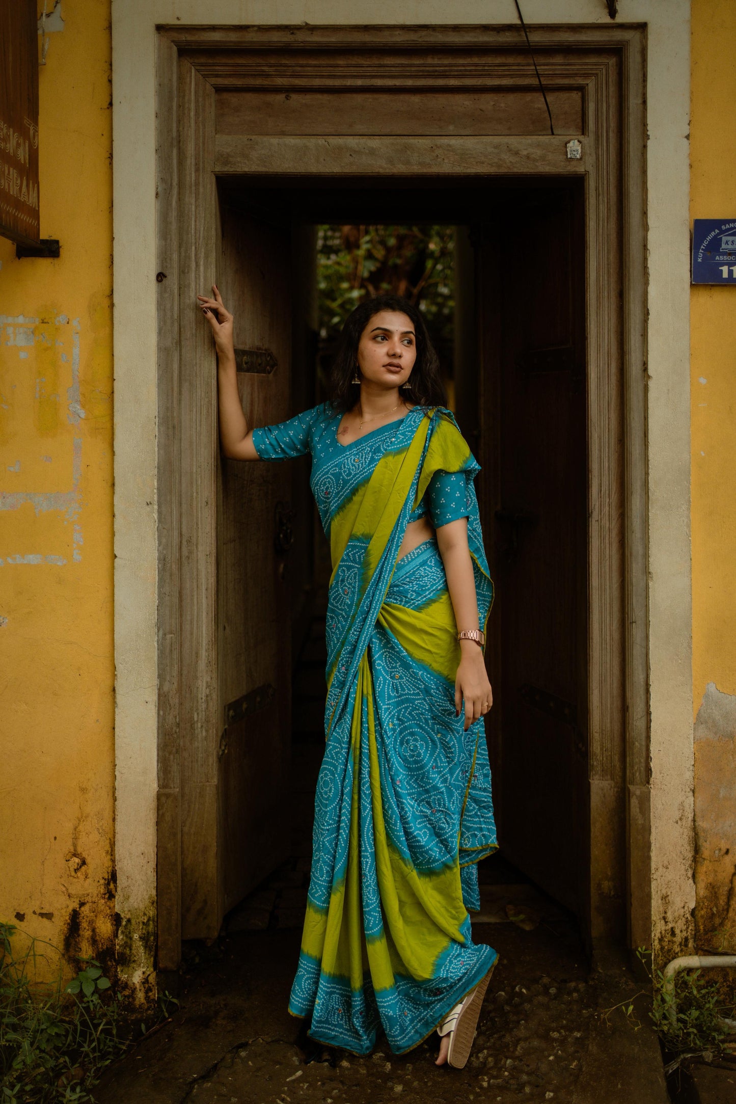Bandhani Print Saree for Women & Girls