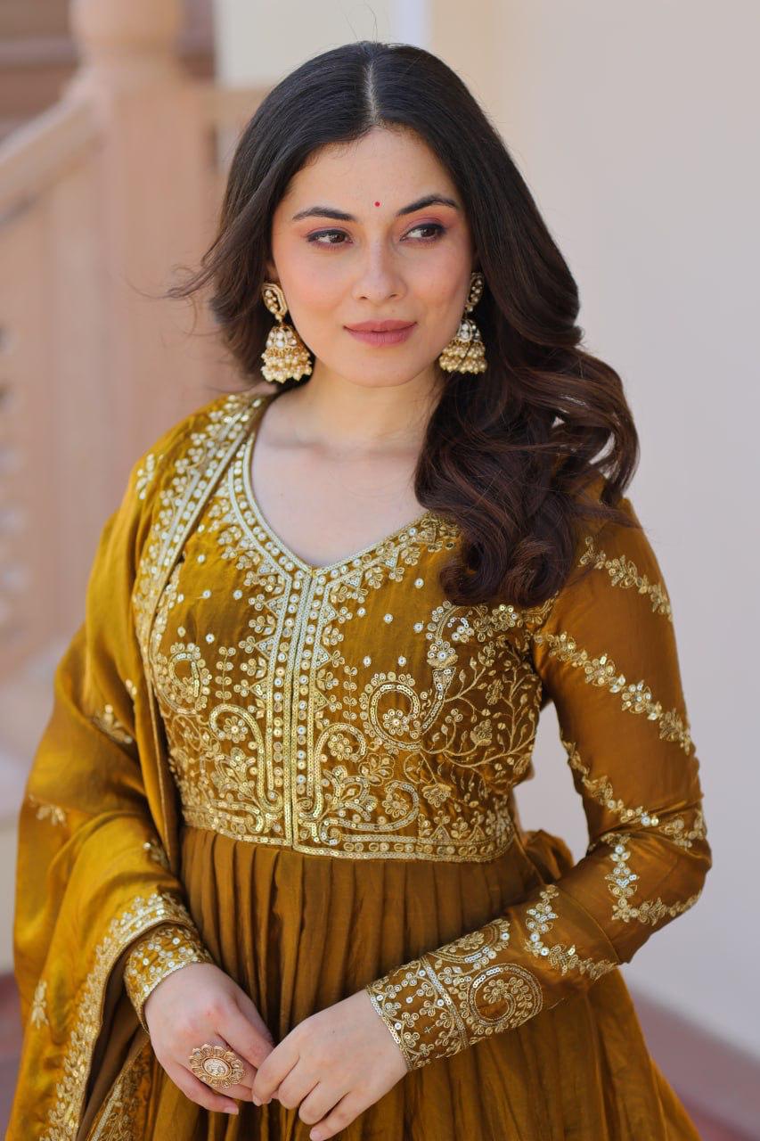 Elegant Anarkali Gown Set for Women Wedding Wear