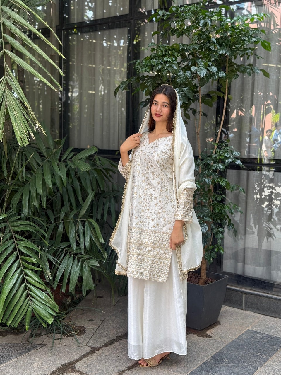 Elegant Chinon Silk Embroidered Suit Set with Dupatta