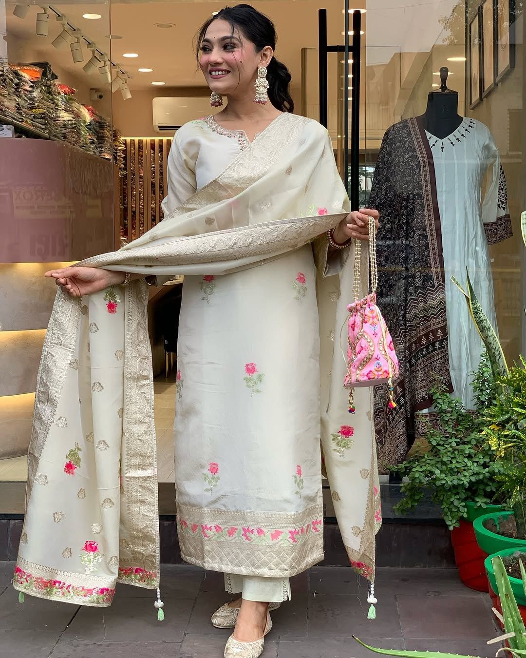 Elegant Floral Georgette Anarkali Suit with Dupatta