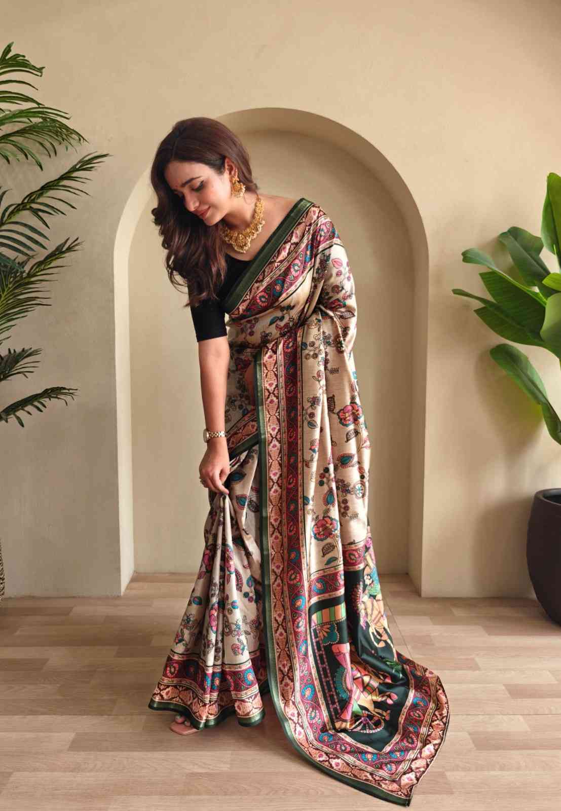 Elegant Soft Silk Saree with Kalamkari Fusion Print