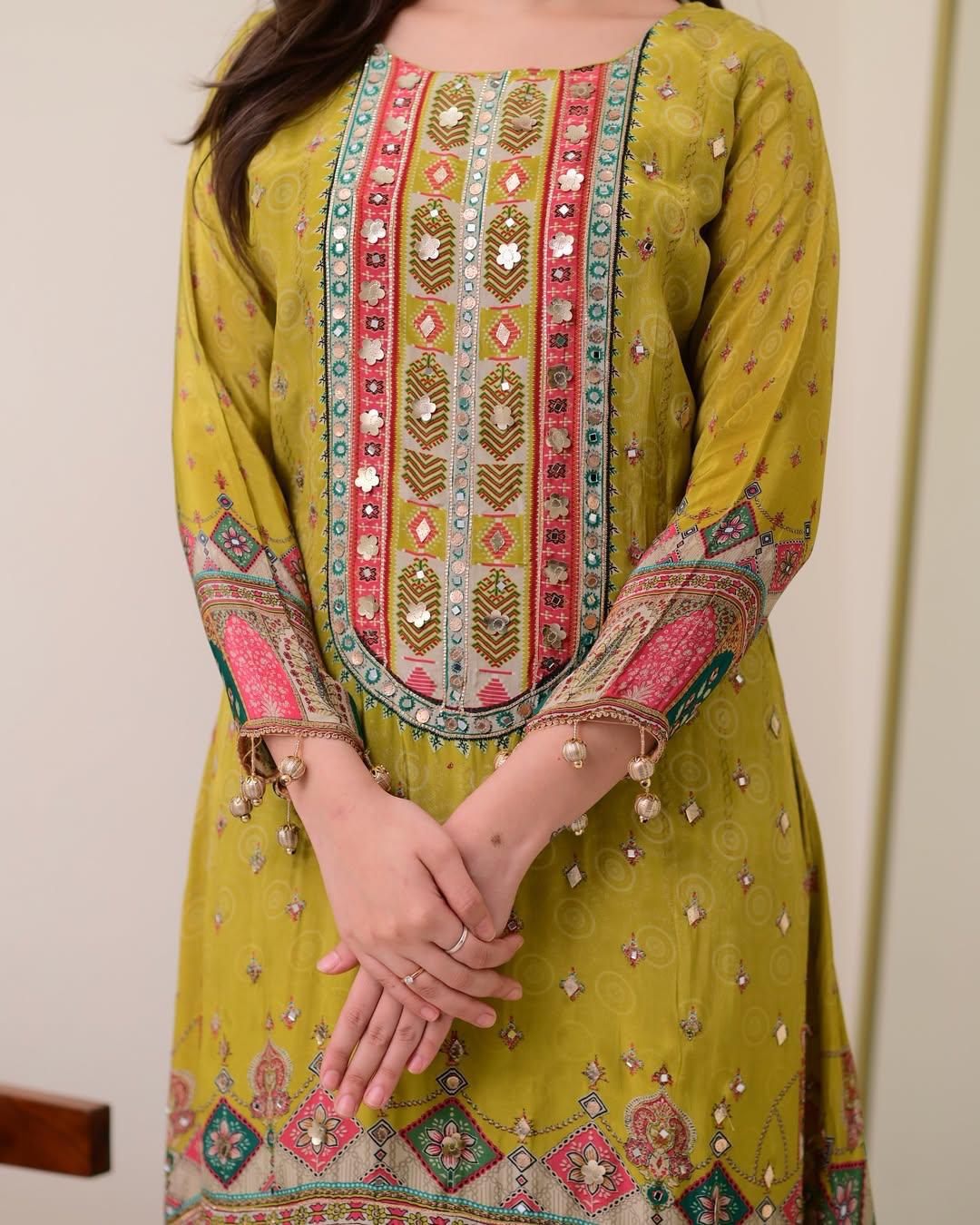 Embroidered Suit Set with Dupatta Festive & Wedding Wear
