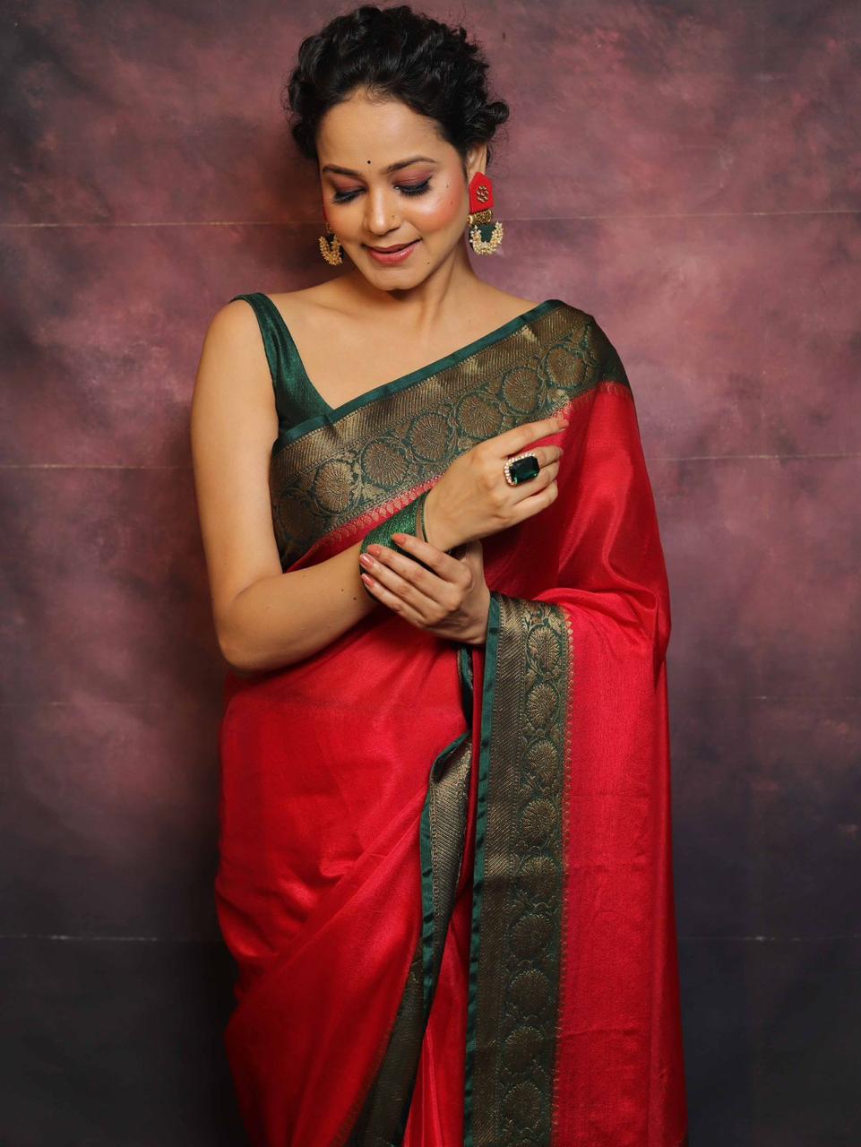 Exclusive Nylon Chinnon Saree with Zari Weaving Work