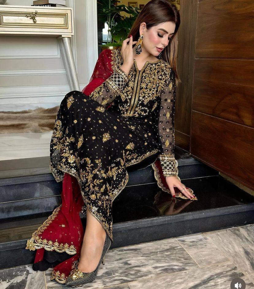 Georgette Embroidered Kurti Set with Dupatta for Events