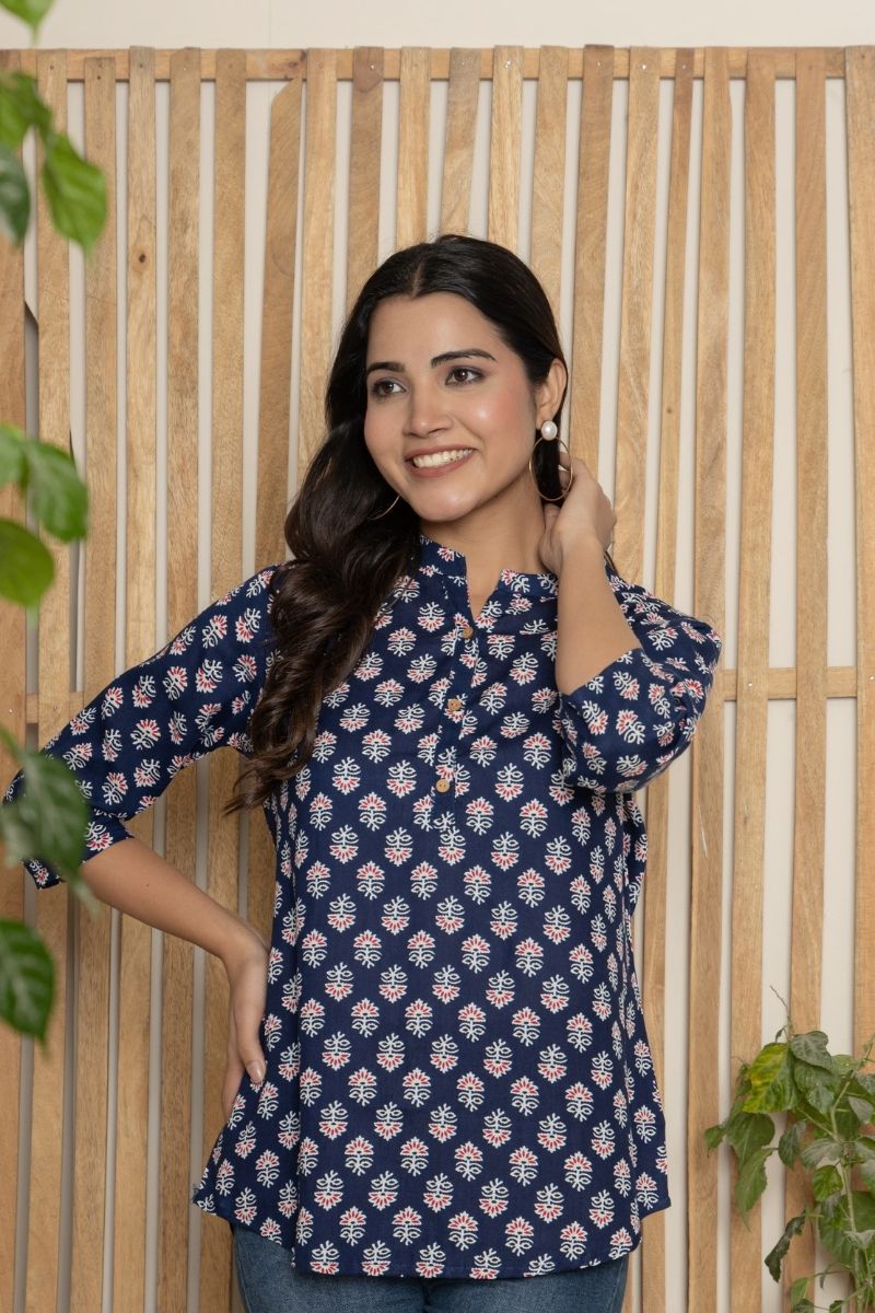 Straight Tops for Women & Girls | Tops Wear