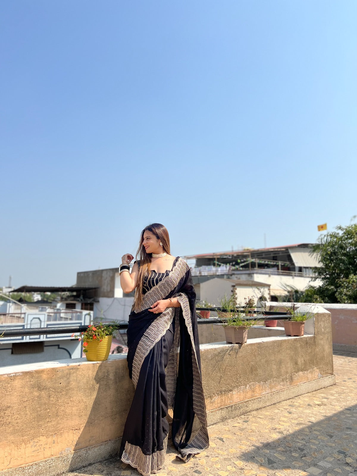 Vichitra Silk Saree with Zari and Stone Work Detailing