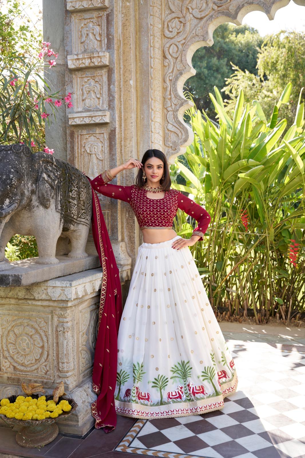 backless lehenga choli
