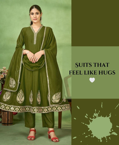 Designer Suits for Women, Events & Parties