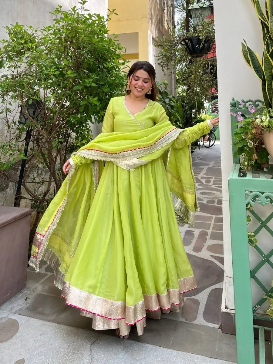 Anarkali 3 Piece Gown Set