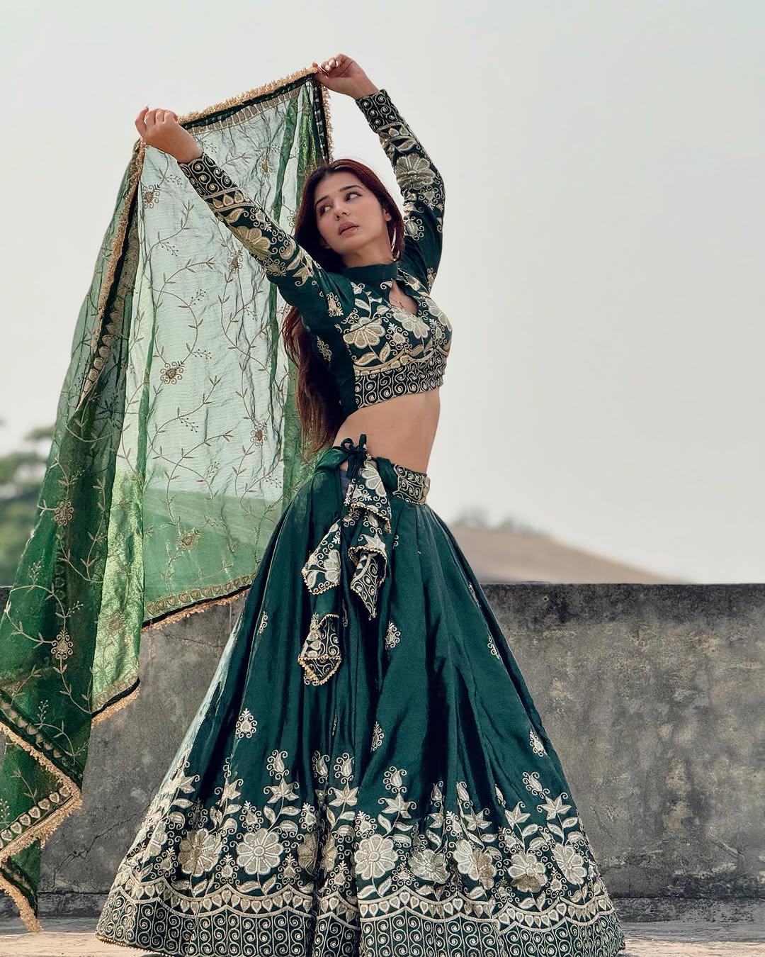Chinon Silk Embroidered Lehenga Choli for All Occasions