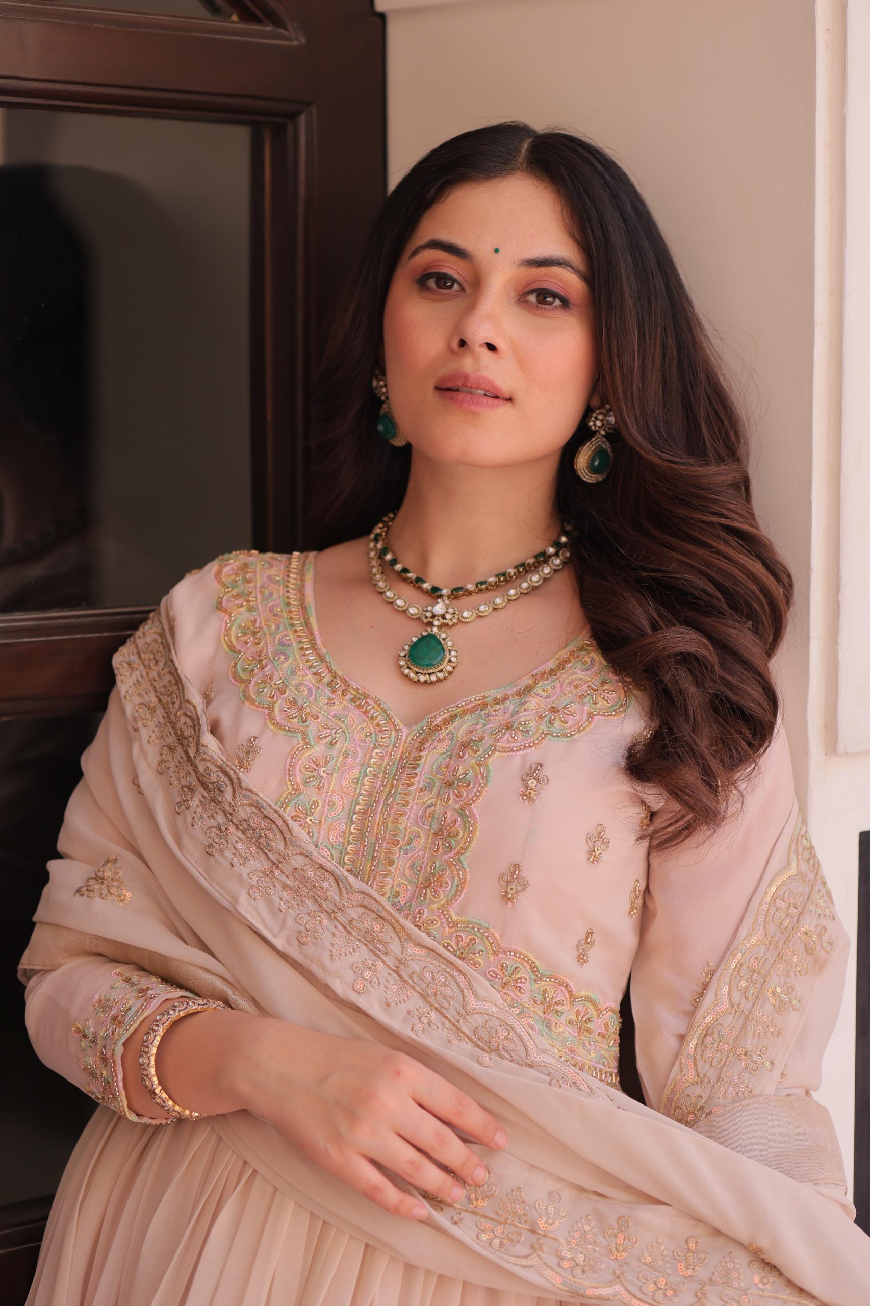 Designer Star Georgette Gown with Dupatta for Women