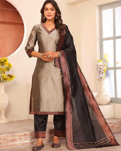 Elegant Lichi Silk Suit Set with Dupatta for Occasions
