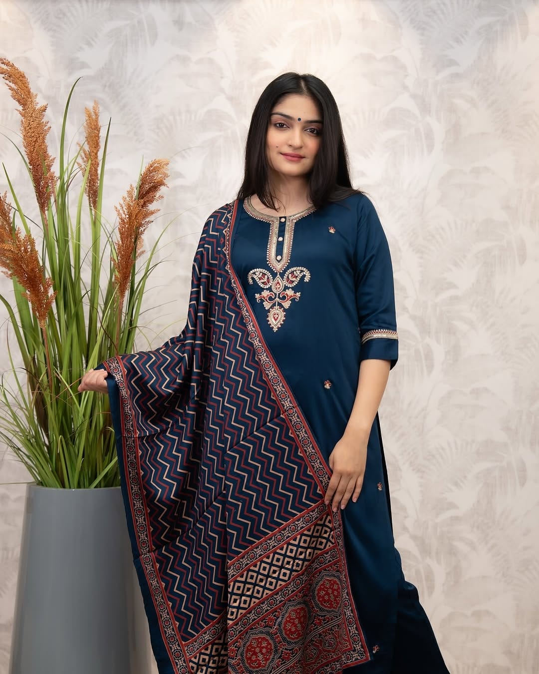 Elegant Navy Blue Embroidered Kurta Set for Women