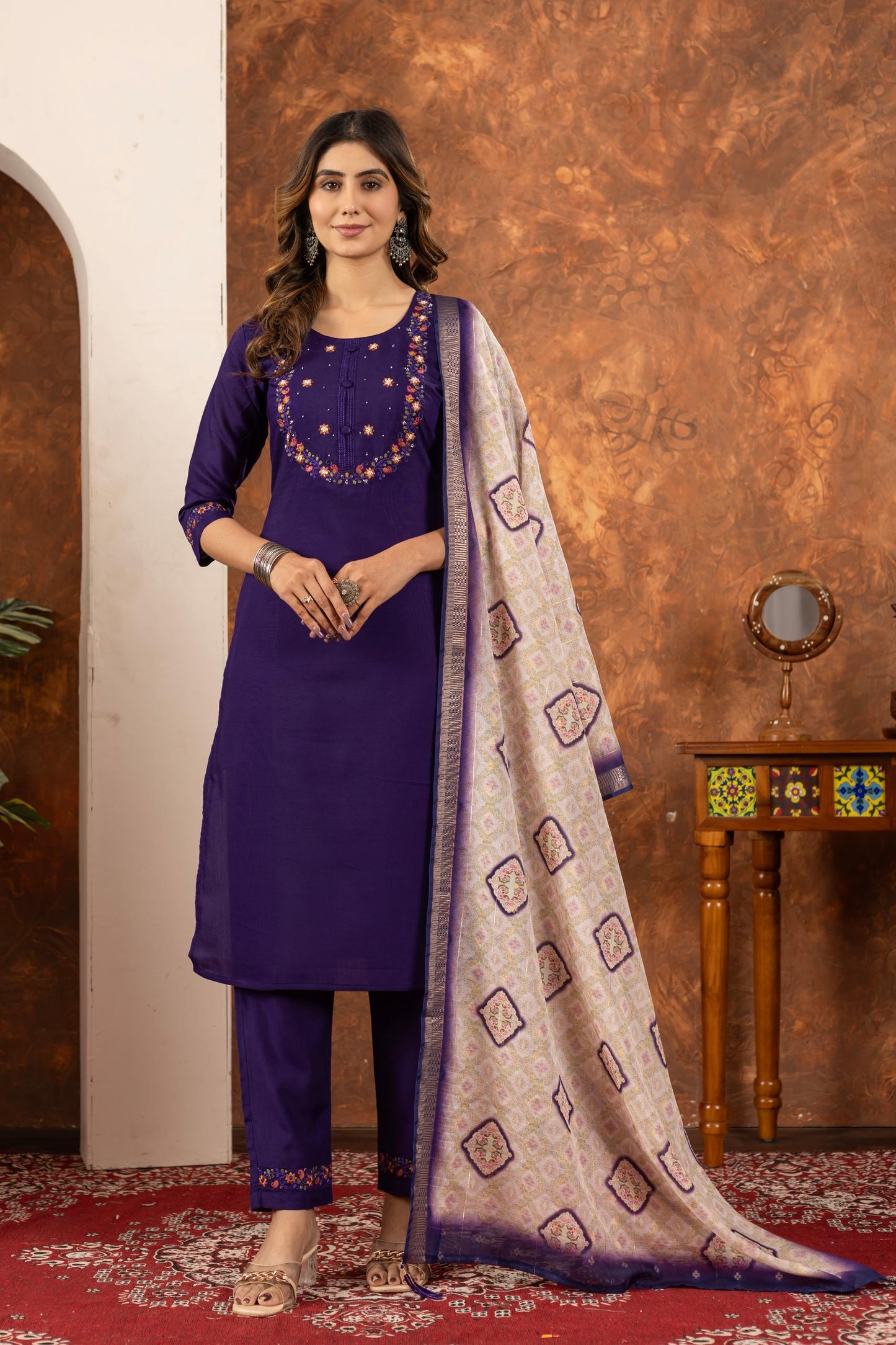 Elegant Straight Kurti Pant Dupatta Set for Office Wear