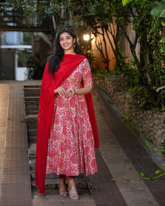 Elegant Floral Georgette Anarkali Suit with Dupatta