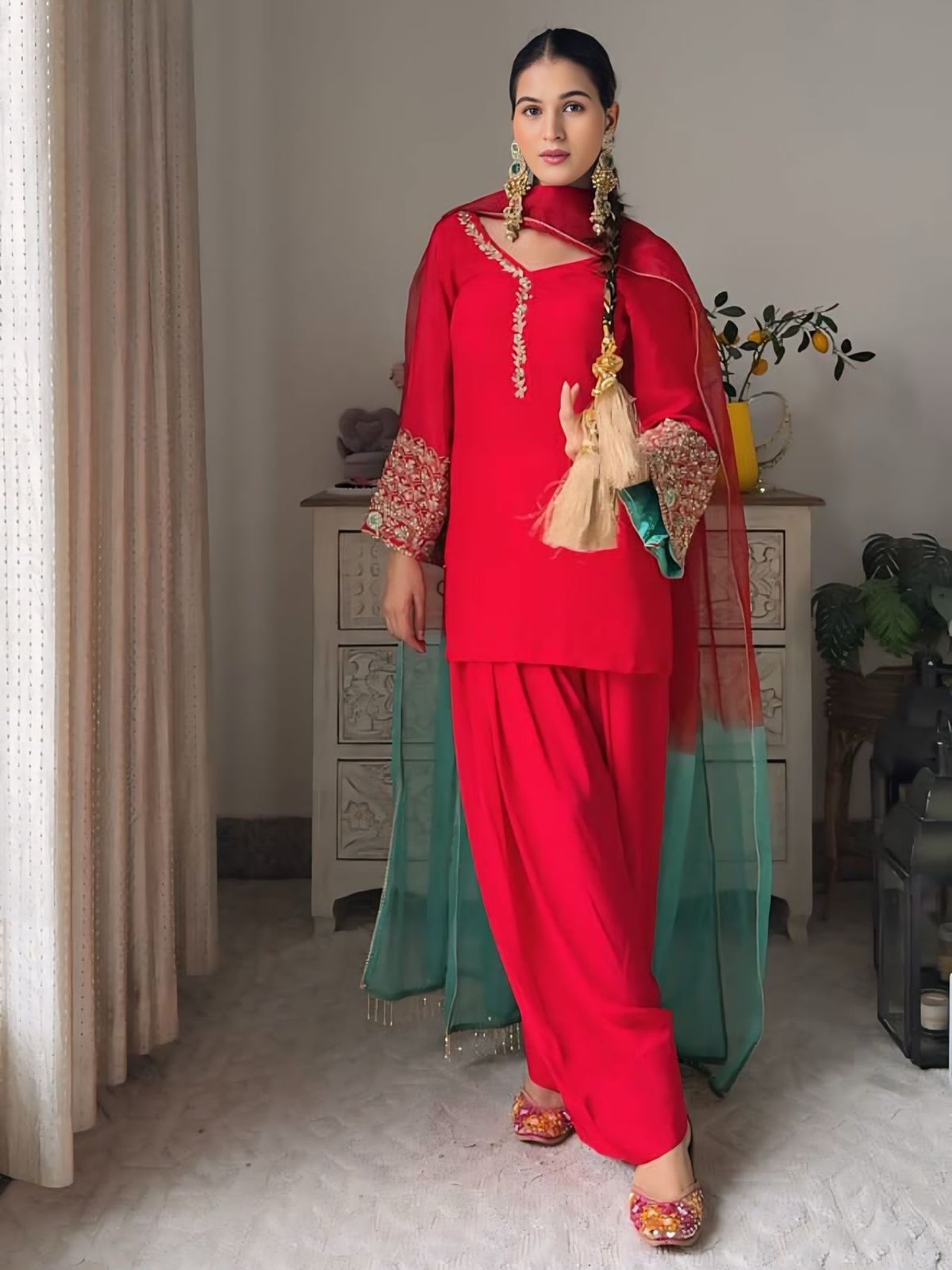 Embroidered Patiala Suit Set for Festive and Wedding Wear