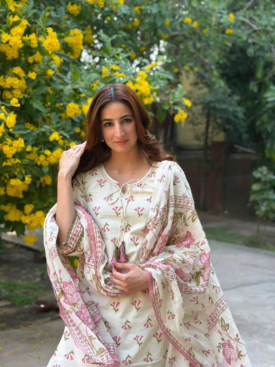 Everyday Floral Ethnic Set