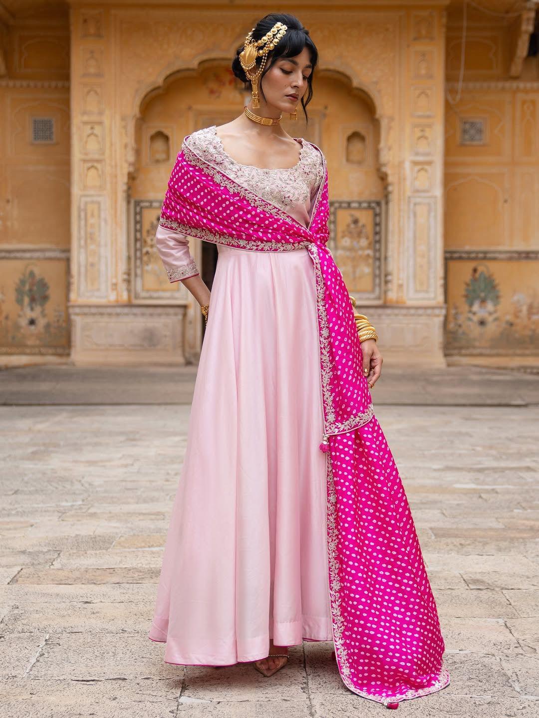 Exclusive 3-Piece Gown Set