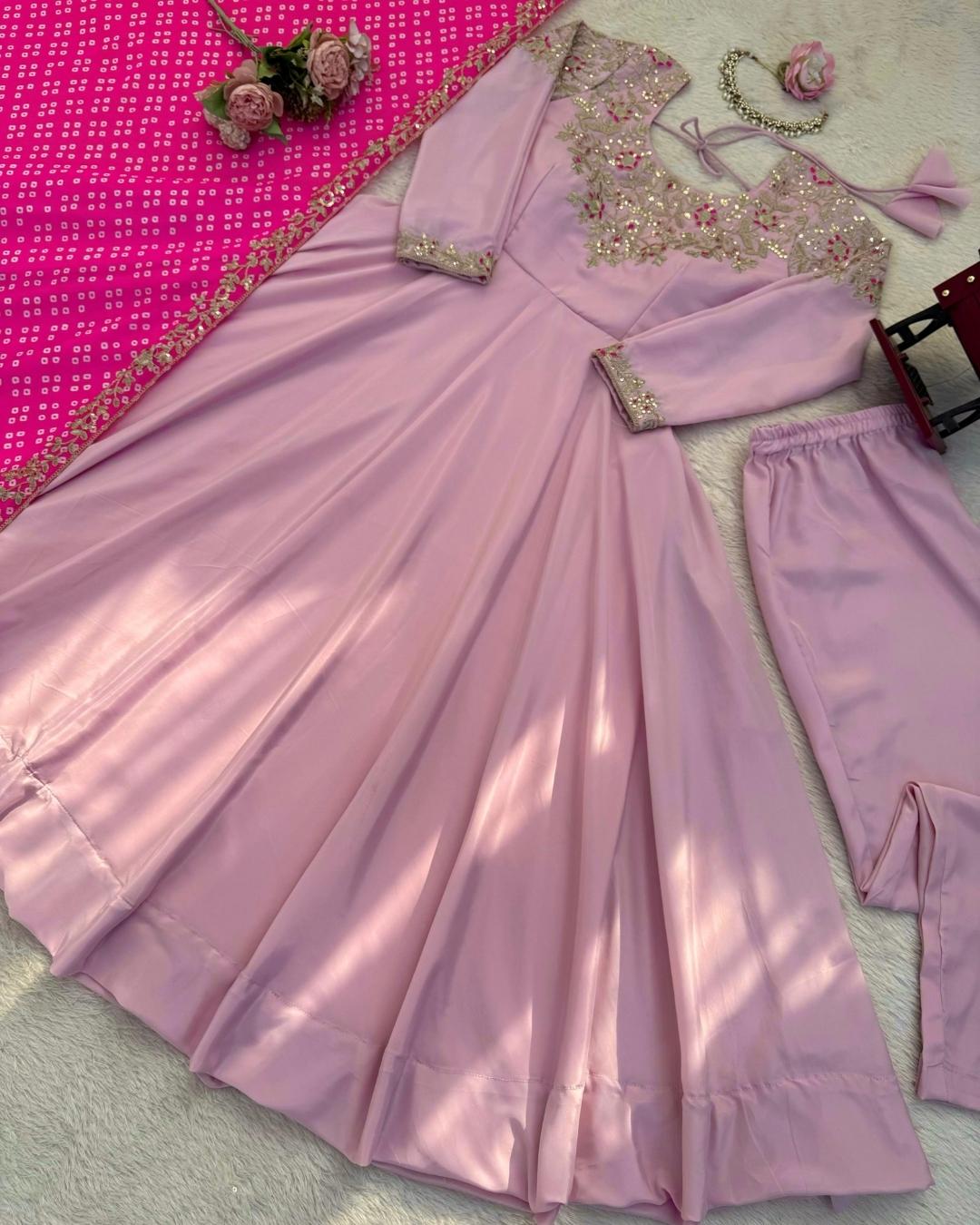 Exclusive 3-Piece Gown Set