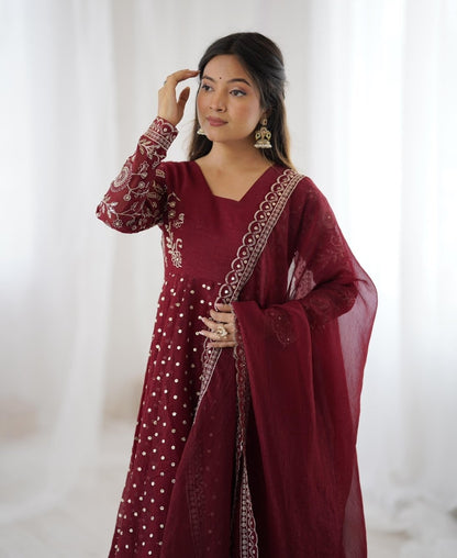 Festive Suit Set for Women