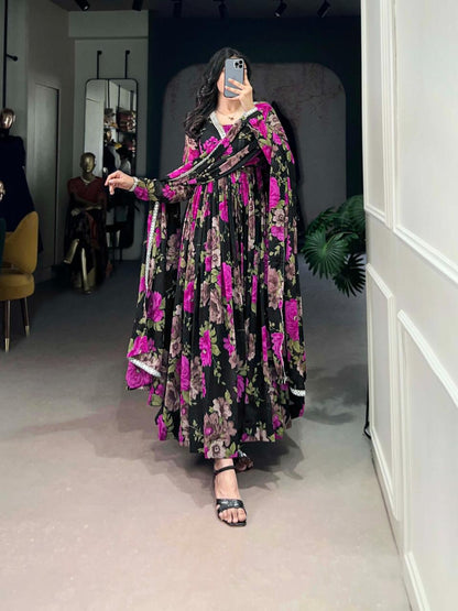 Floral printed with Peper Mirror Lace Touch Up Gown