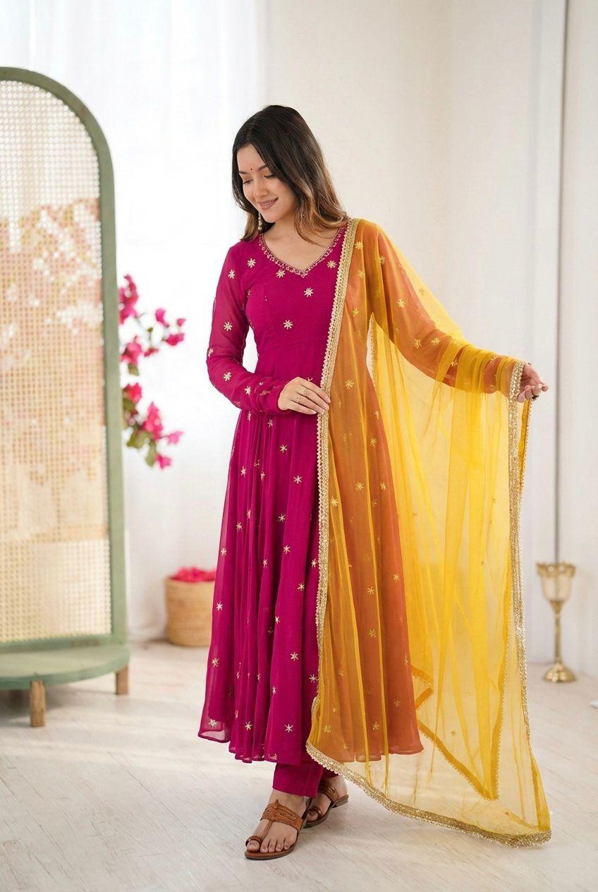 Full Sleeve Gown Set