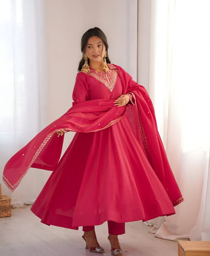 Full Sleeve Pink Anarkali Set