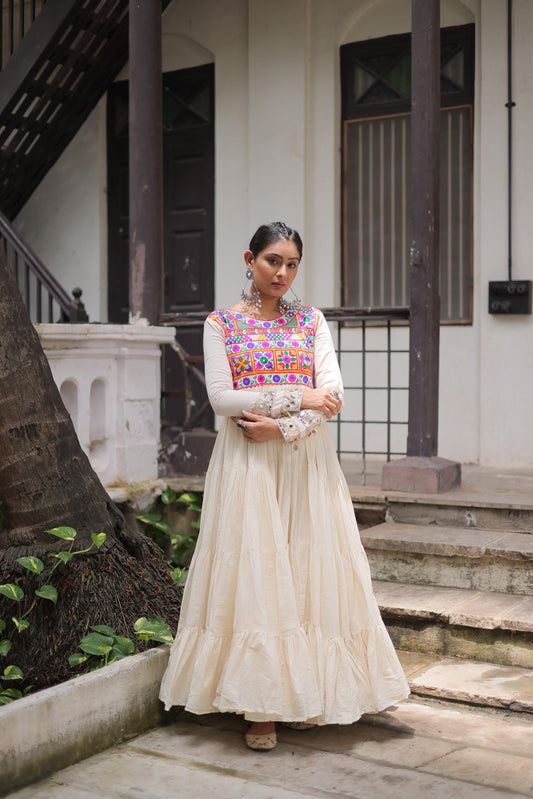 Kora Cotton with Gamathi  Work Gown for Festival