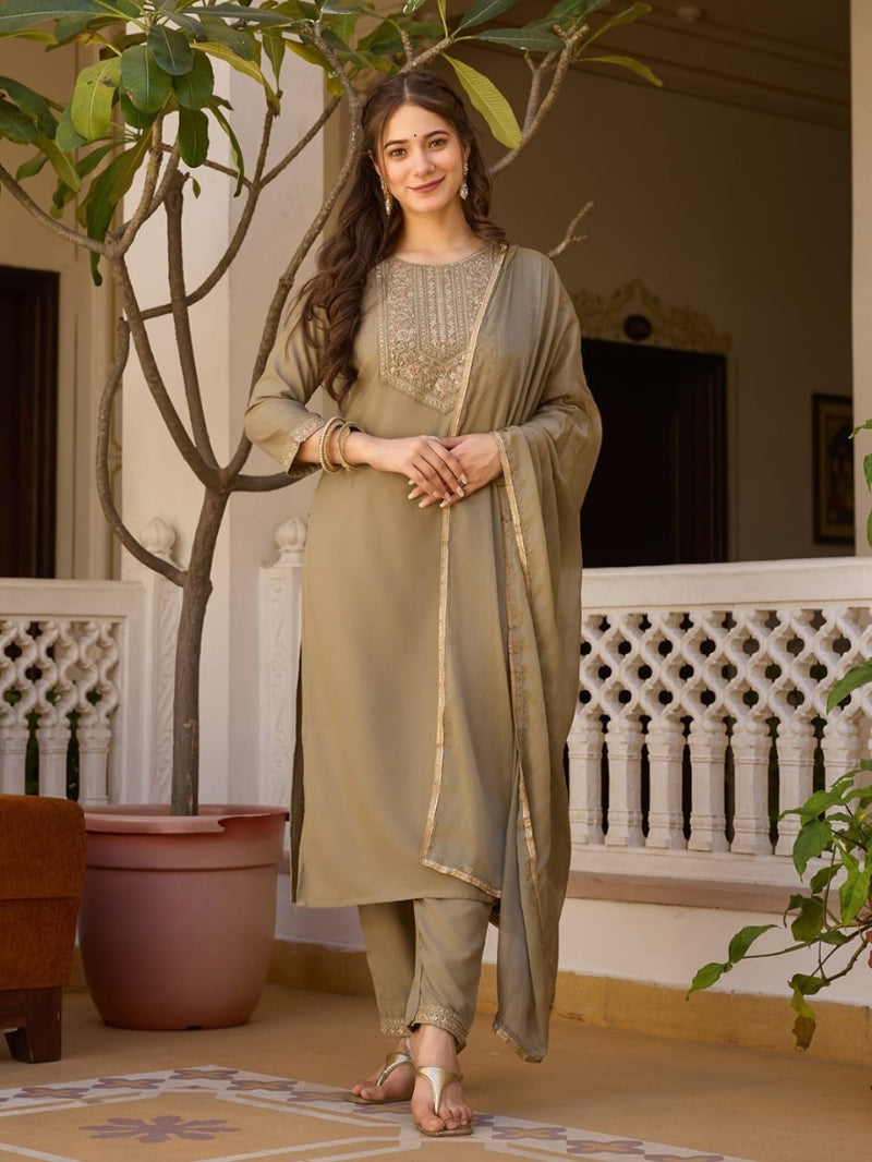 Modern Embroidered Kurti Set with Chinon Dupatta for Women
