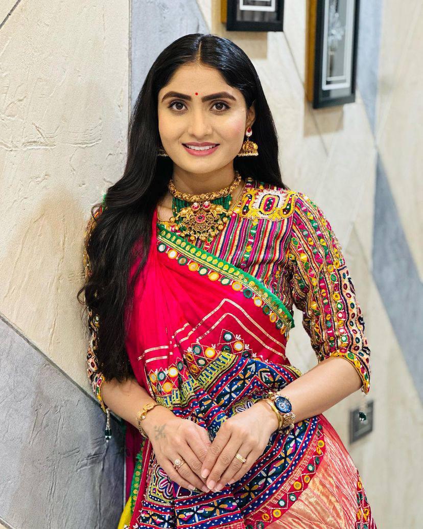 Traditional Embroidered Ghagra Choli for Festive Occasions
